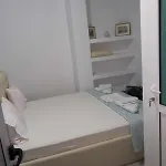 Riverside House بيرات