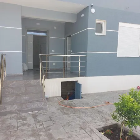 Riverside House *