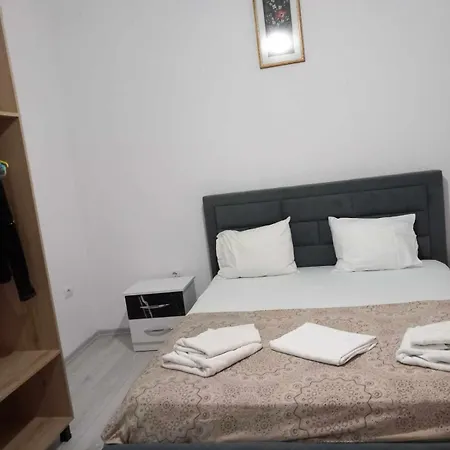Riverside House Berat